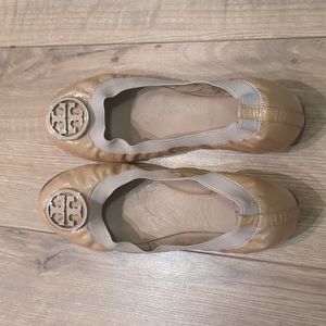 Tory Burch Caroline nude ballet flats